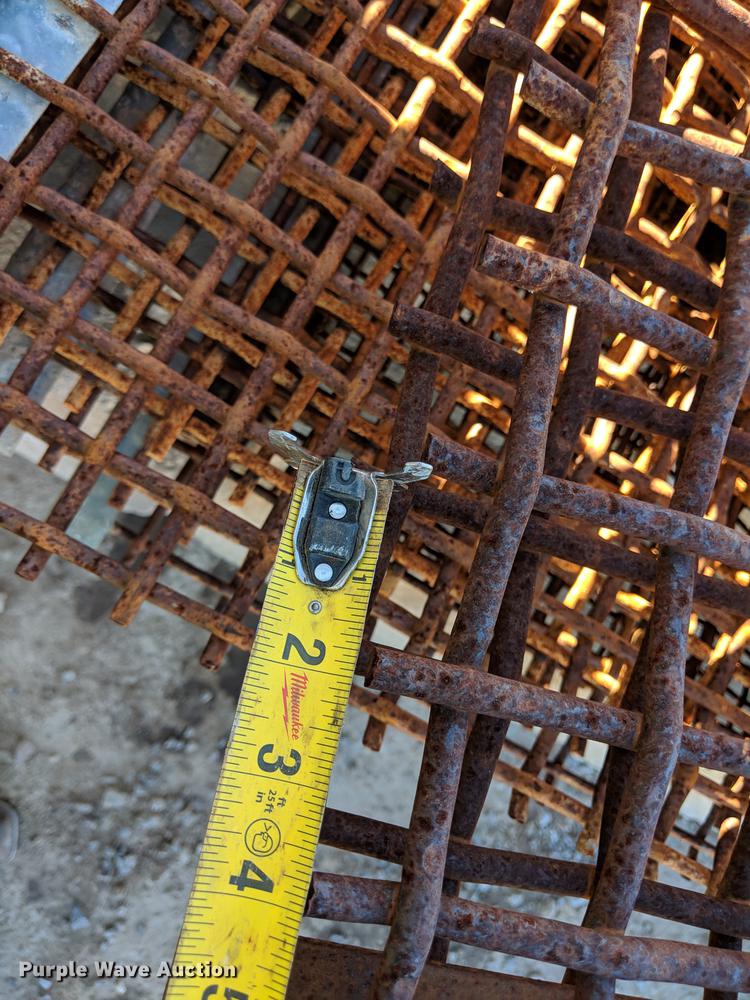 image for item DG3256 2012 McCloskey S190-3D screener