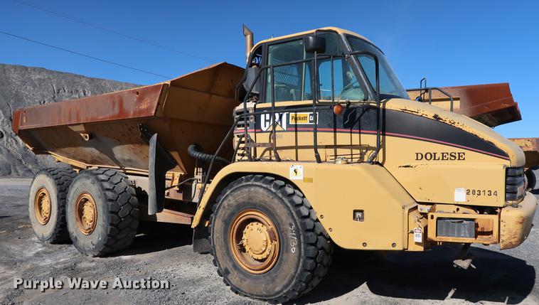image for item DG3258 2002 Caterpillar 730 articulated haul truck