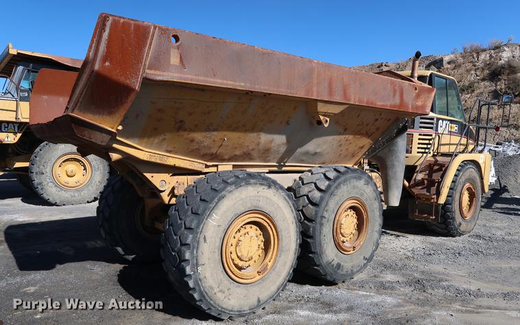 image for item DG3258 2002 Caterpillar 730 articulated haul truck