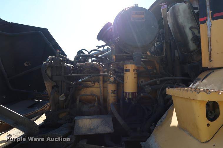 image for item DG3258 2002 Caterpillar 730 articulated haul truck