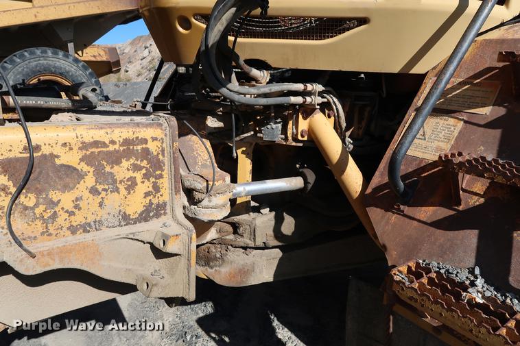 image for item DG3258 2002 Caterpillar 730 articulated haul truck
