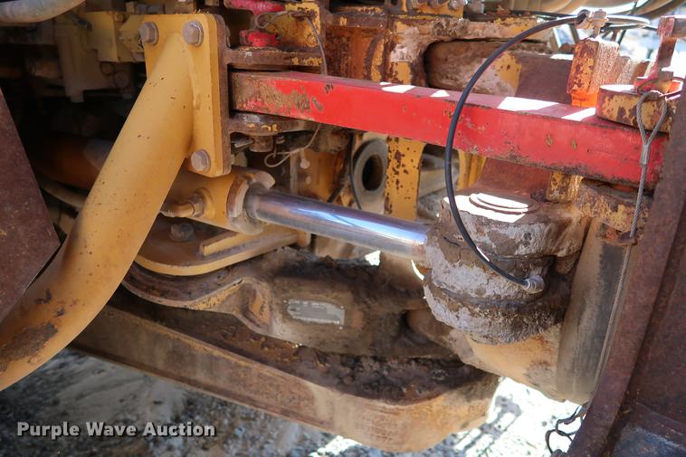 image for item DG3258 2002 Caterpillar 730 articulated haul truck