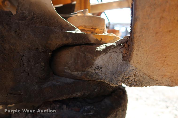 image for item DG3258 2002 Caterpillar 730 articulated haul truck