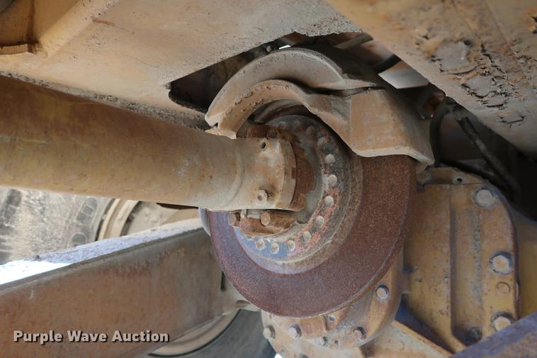 image for item DG3258 2002 Caterpillar 730 articulated haul truck