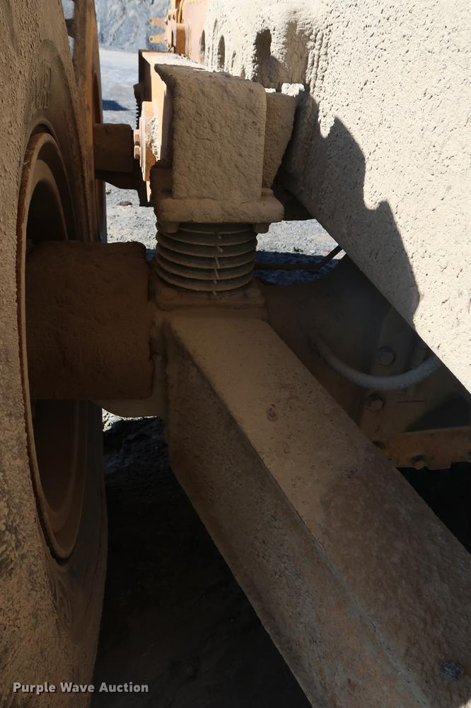 image for item DG3258 2002 Caterpillar 730 articulated haul truck