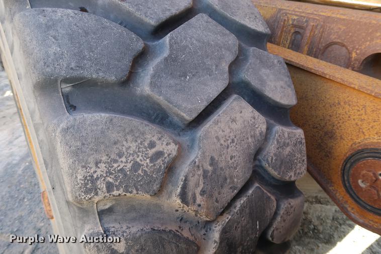 image for item DG3258 2002 Caterpillar 730 articulated haul truck