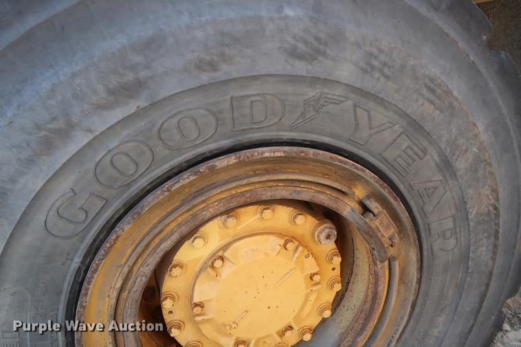 image for item DG3258 2002 Caterpillar 730 articulated haul truck