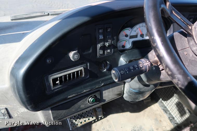 image for item DG3259 2005 Caterpillar 730 articulated haul truck