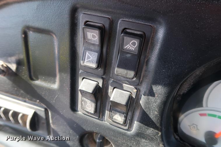 image for item DG3259 2005 Caterpillar 730 articulated haul truck