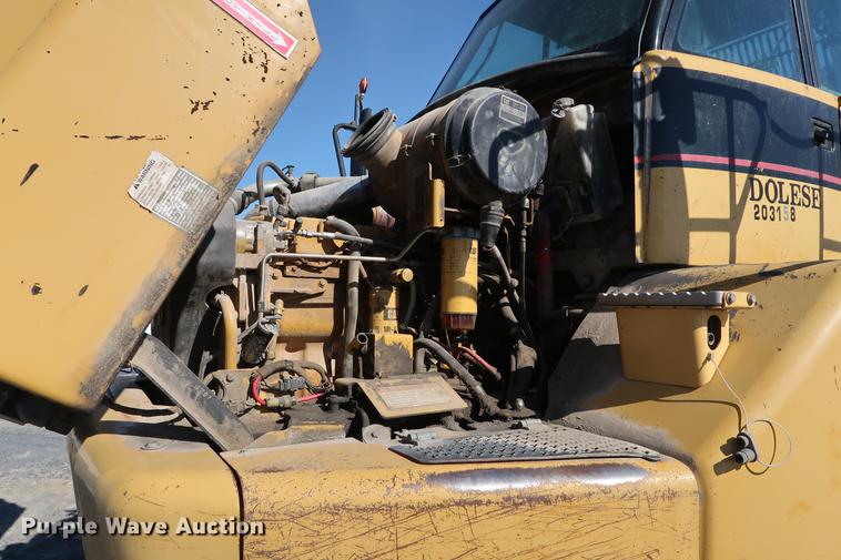 image for item DG3259 2005 Caterpillar 730 articulated haul truck