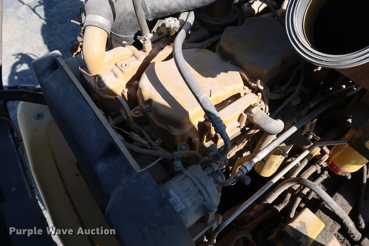 image for item DG3259 2005 Caterpillar 730 articulated haul truck