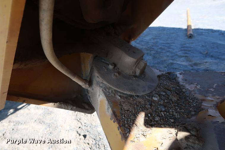 image for item DG3259 2005 Caterpillar 730 articulated haul truck