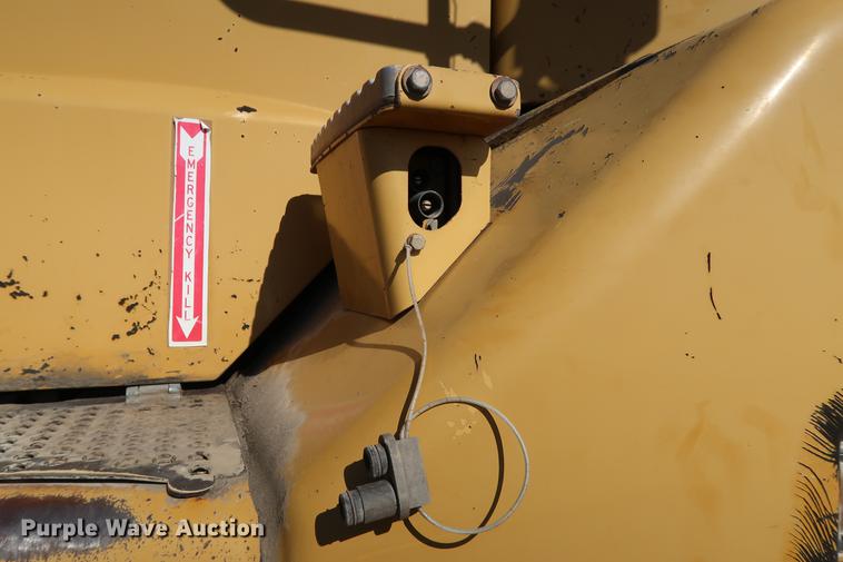 image for item DG3259 2005 Caterpillar 730 articulated haul truck