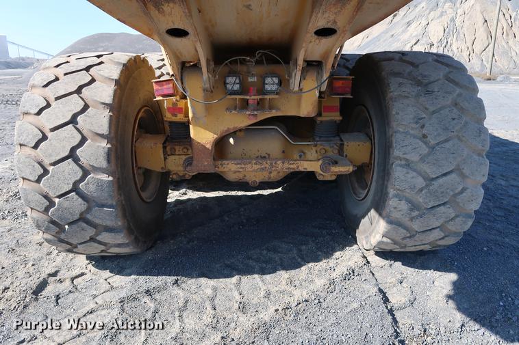 image for item DG3259 2005 Caterpillar 730 articulated haul truck