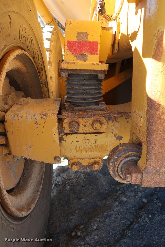 image for item DG3259 2005 Caterpillar 730 articulated haul truck