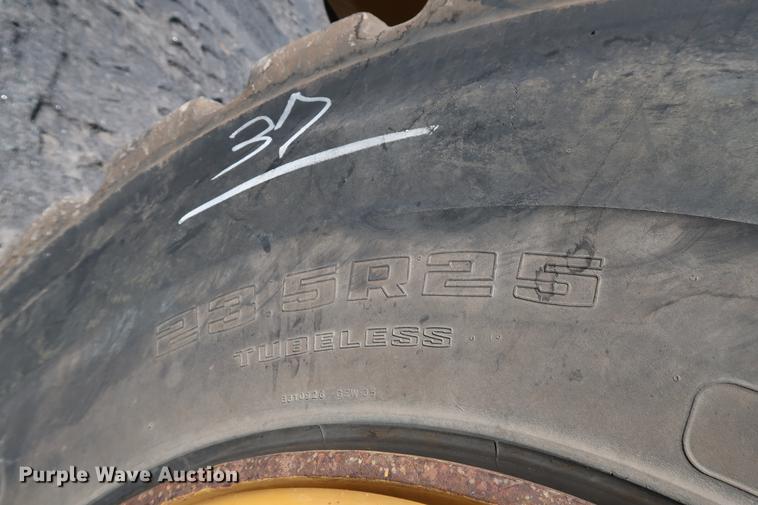 image for item DG3259 2005 Caterpillar 730 articulated haul truck