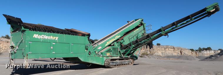 image for item DG3260 2011 McCloskey S190 screener