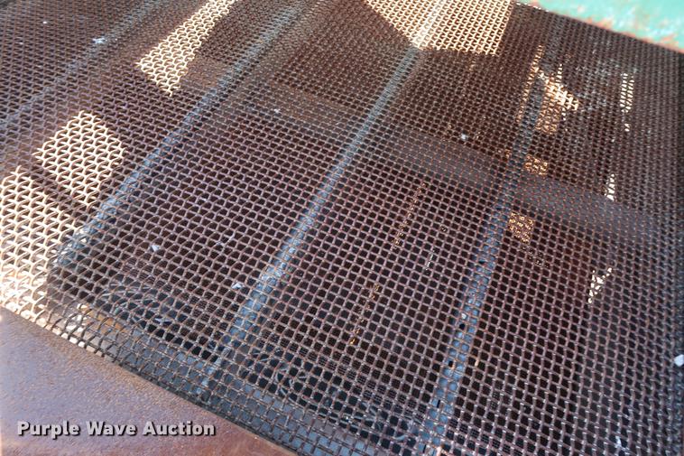 image for item DG3260 2011 McCloskey S190 screener