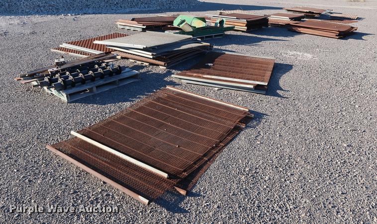 image for item DG3260 2011 McCloskey S190 screener