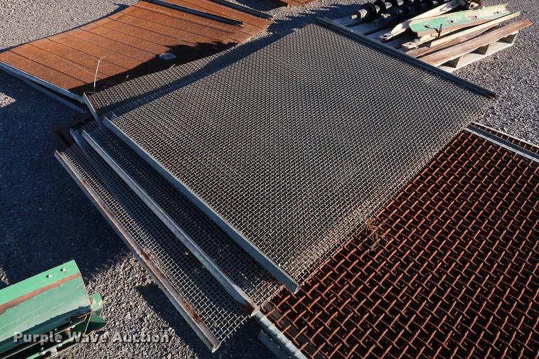 image for item DG3260 2011 McCloskey S190 screener