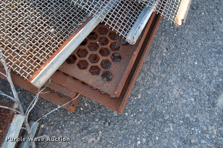 image for item DG3260 2011 McCloskey S190 screener