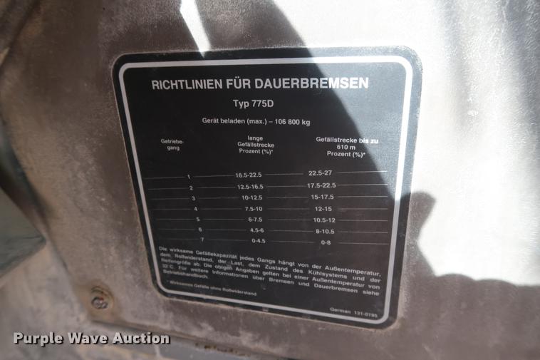 image for item DG3262 2000 Caterpillar 775D haul truck