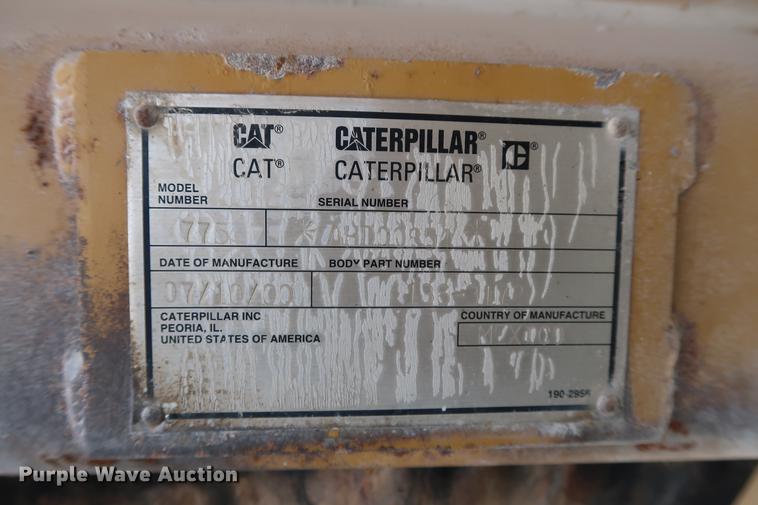 image for item DG3262 2000 Caterpillar 775D haul truck