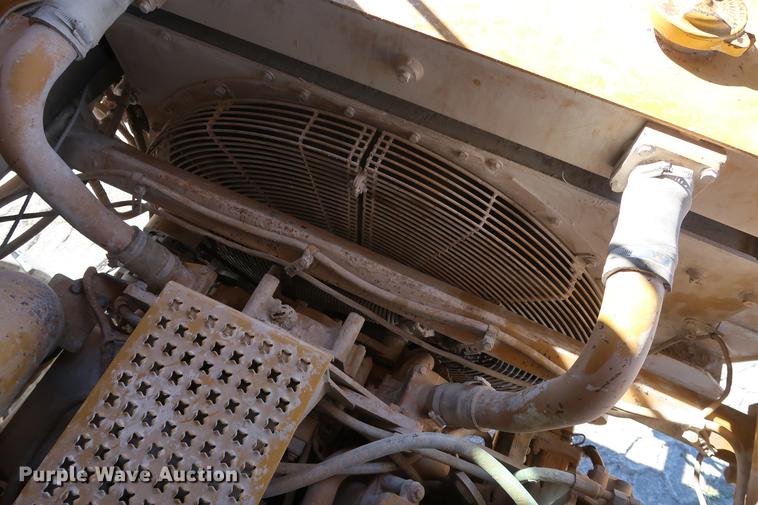 image for item DG3262 2000 Caterpillar 775D haul truck