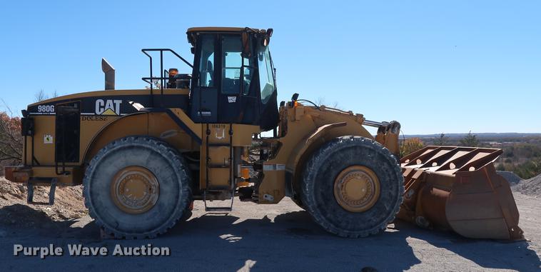 image for item DG3263 2002 Caterpillar 980G Series II wheel loader