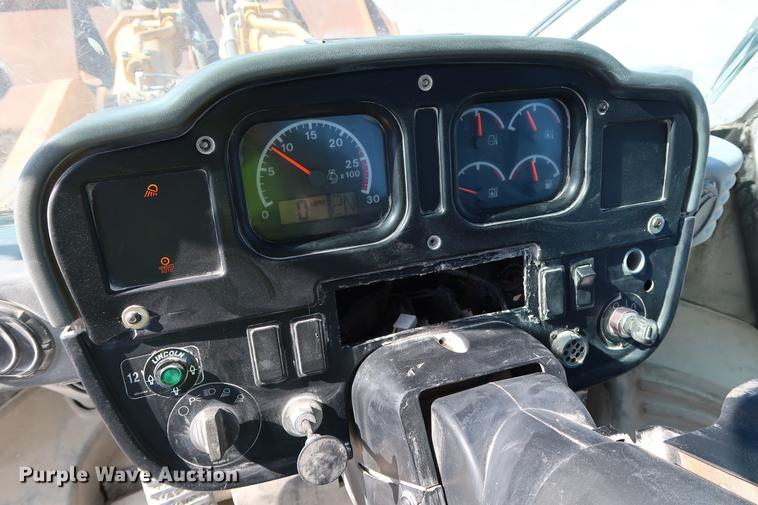 image for item DG3263 2002 Caterpillar 980G Series II wheel loader