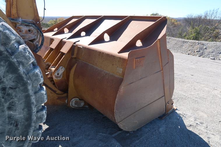 image for item DG3263 2002 Caterpillar 980G Series II wheel loader