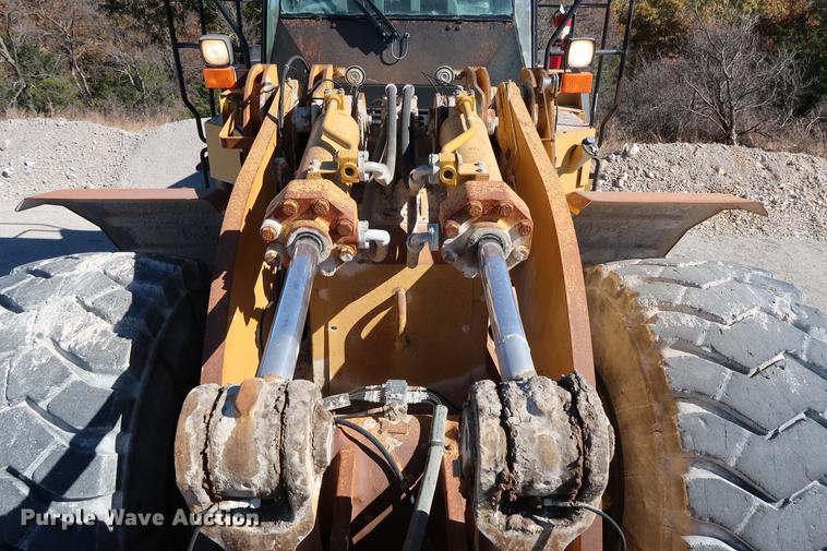 image for item DG3263 2002 Caterpillar 980G Series II wheel loader