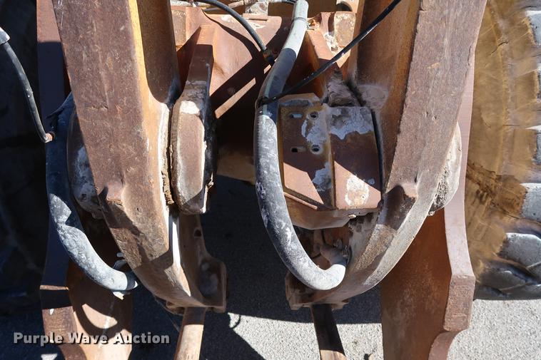 image for item DG3263 2002 Caterpillar 980G Series II wheel loader