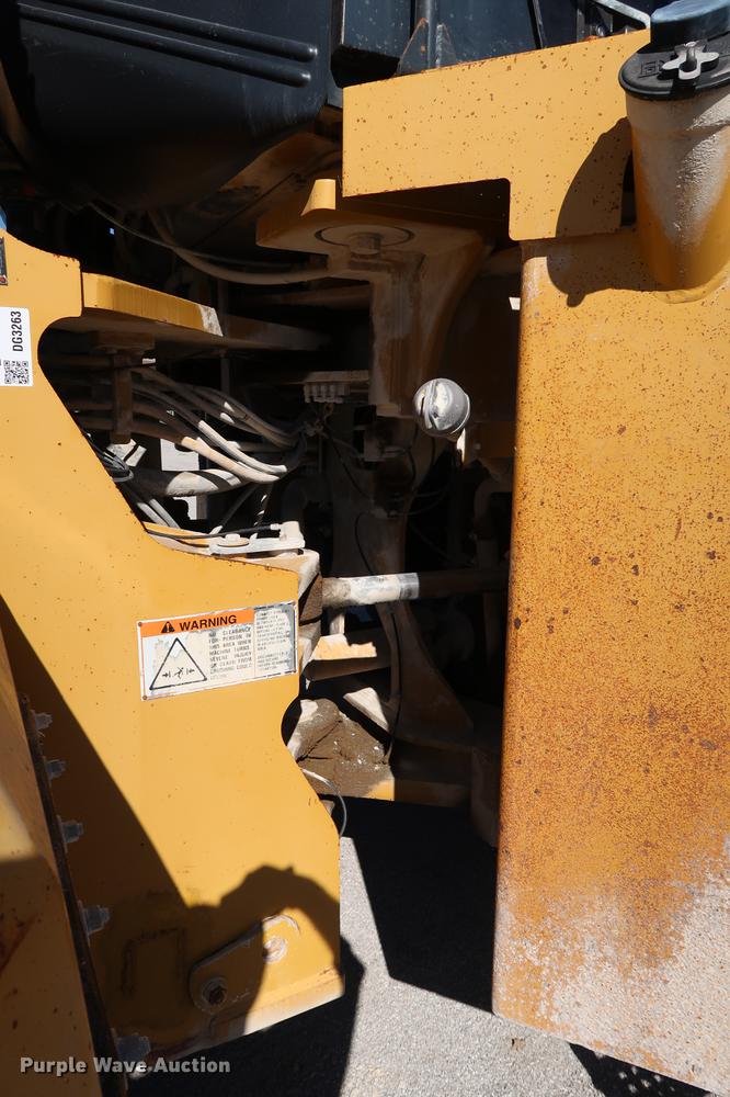 image for item DG3263 2002 Caterpillar 980G Series II wheel loader