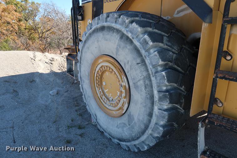 image for item DG3263 2002 Caterpillar 980G Series II wheel loader