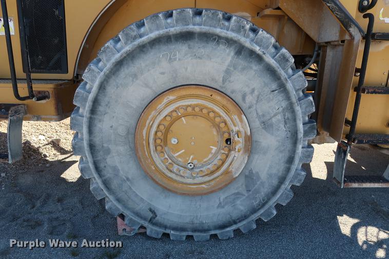 image for item DG3263 2002 Caterpillar 980G Series II wheel loader