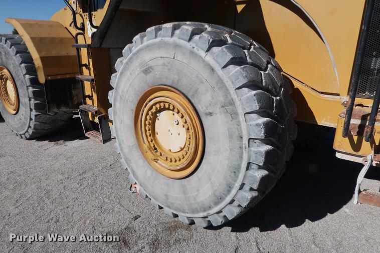image for item DG3263 2002 Caterpillar 980G Series II wheel loader