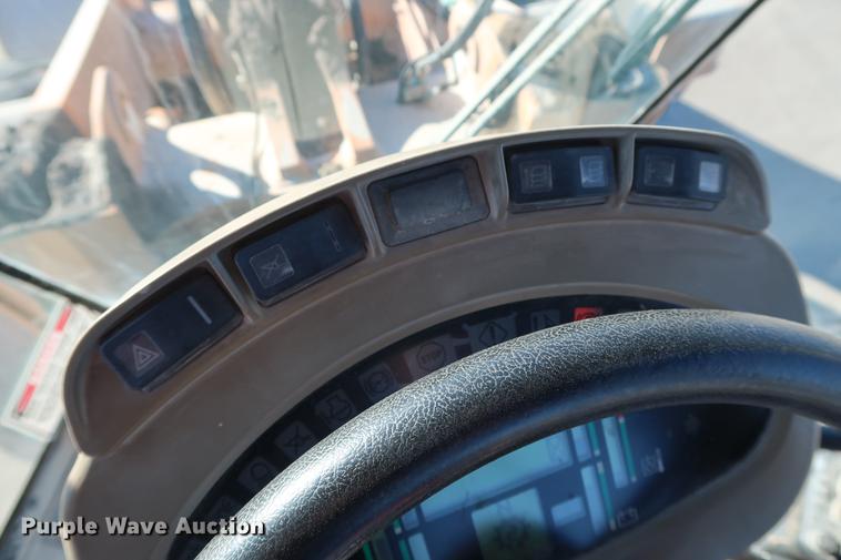 image for item DG3265 2006 Case 621D wheel loader