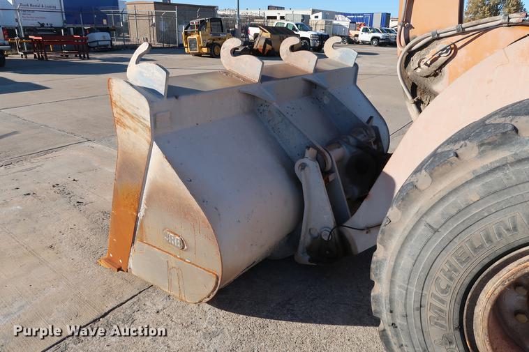 image for item DG3265 2006 Case 621D wheel loader