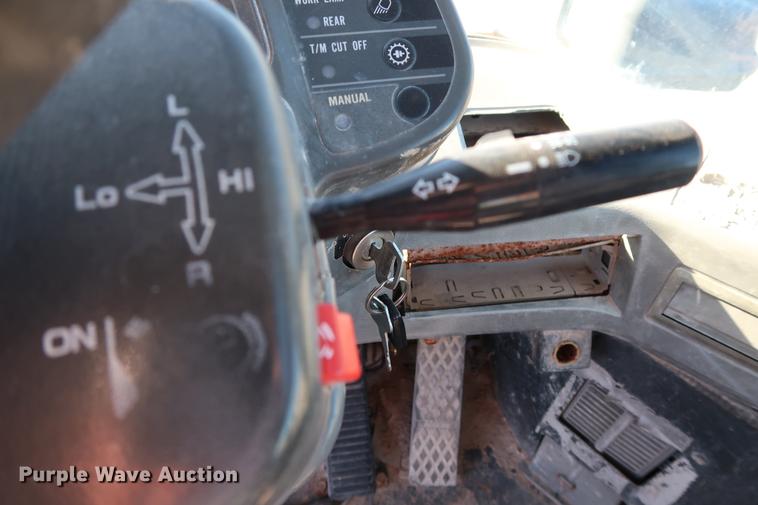 image for item DG3266 2000 Komatsu WA320-3MC wheel loader