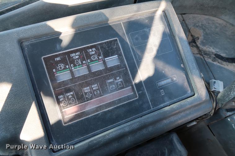 image for item DG3266 2000 Komatsu WA320-3MC wheel loader