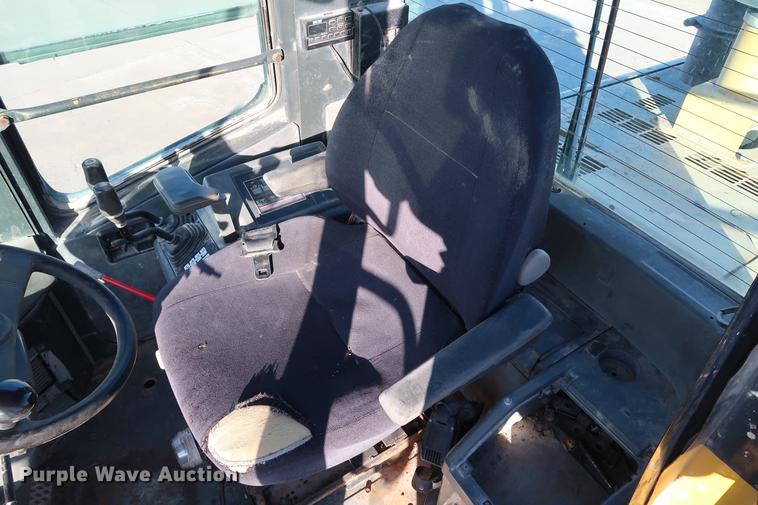 image for item DG3266 2000 Komatsu WA320-3MC wheel loader