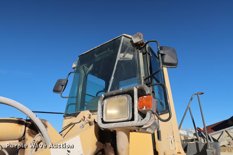 image for item DG3266 2000 Komatsu WA320-3MC wheel loader