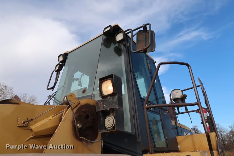 image for item DG3278 1997 Caterpillar 980G wheel loader