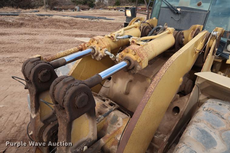 image for item DG3278 1997 Caterpillar 980G wheel loader