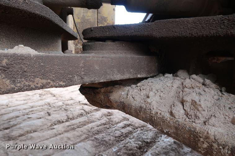 image for item DG3278 1997 Caterpillar 980G wheel loader