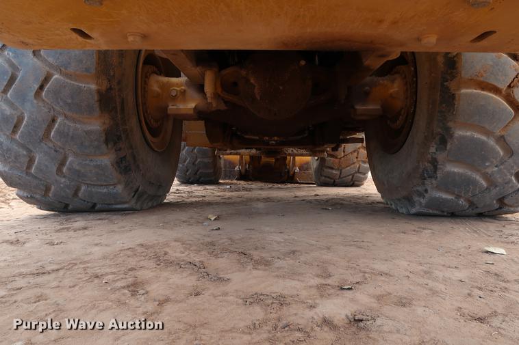 image for item DG3278 1997 Caterpillar 980G wheel loader