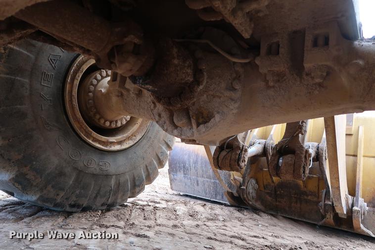 image for item DG3278 1997 Caterpillar 980G wheel loader