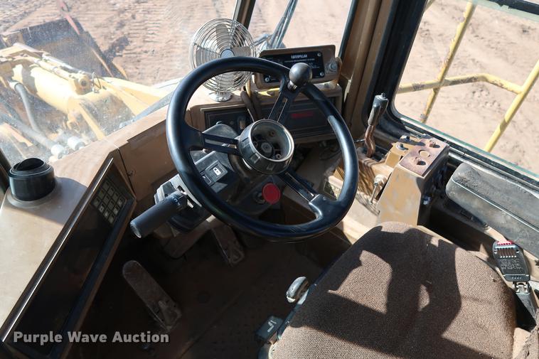 image for item DG3279 1995 Caterpillar 980F Series II wheel loader