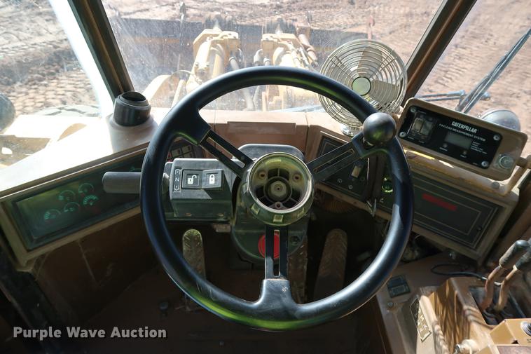 image for item DG3279 1995 Caterpillar 980F Series II wheel loader